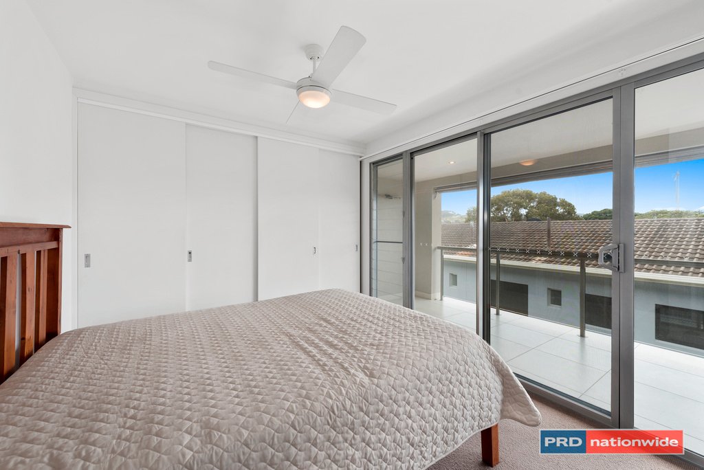 16/51 Ocean Parade COFFS HARBOUR 9