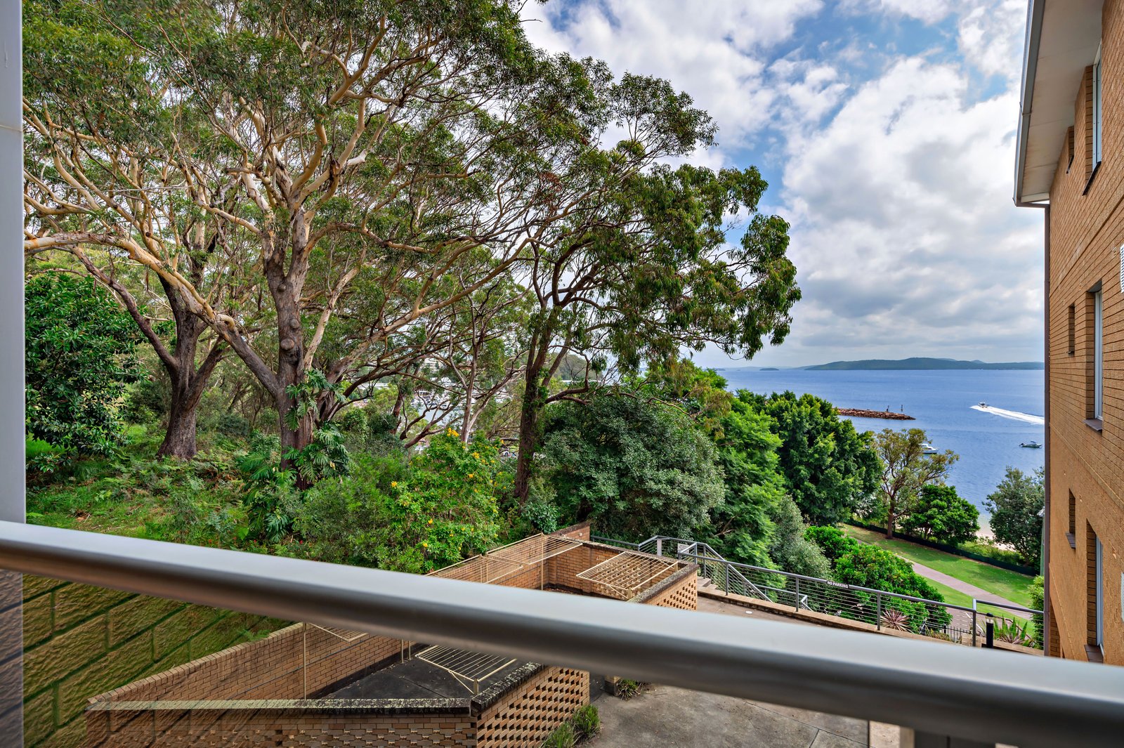 16/53 Victoria Parade NELSON BAY 9