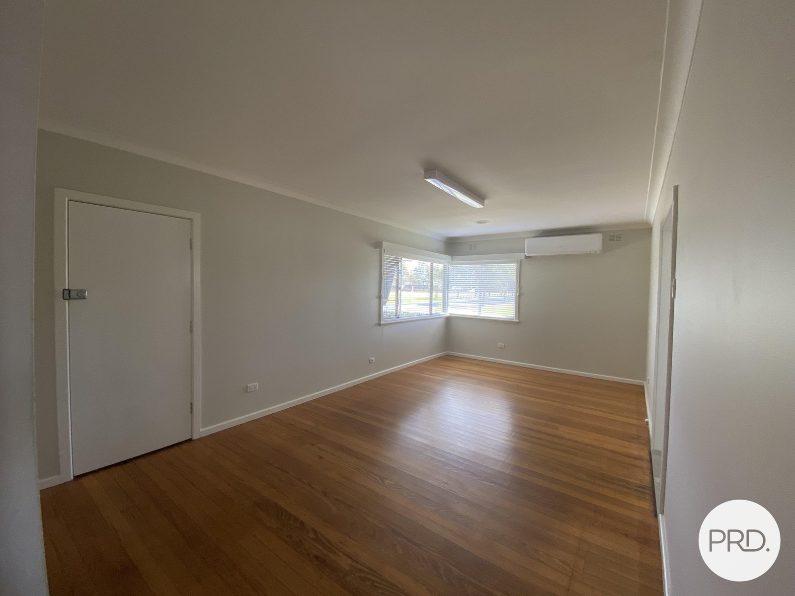 1/654 Short Street EAST ALBURY 7