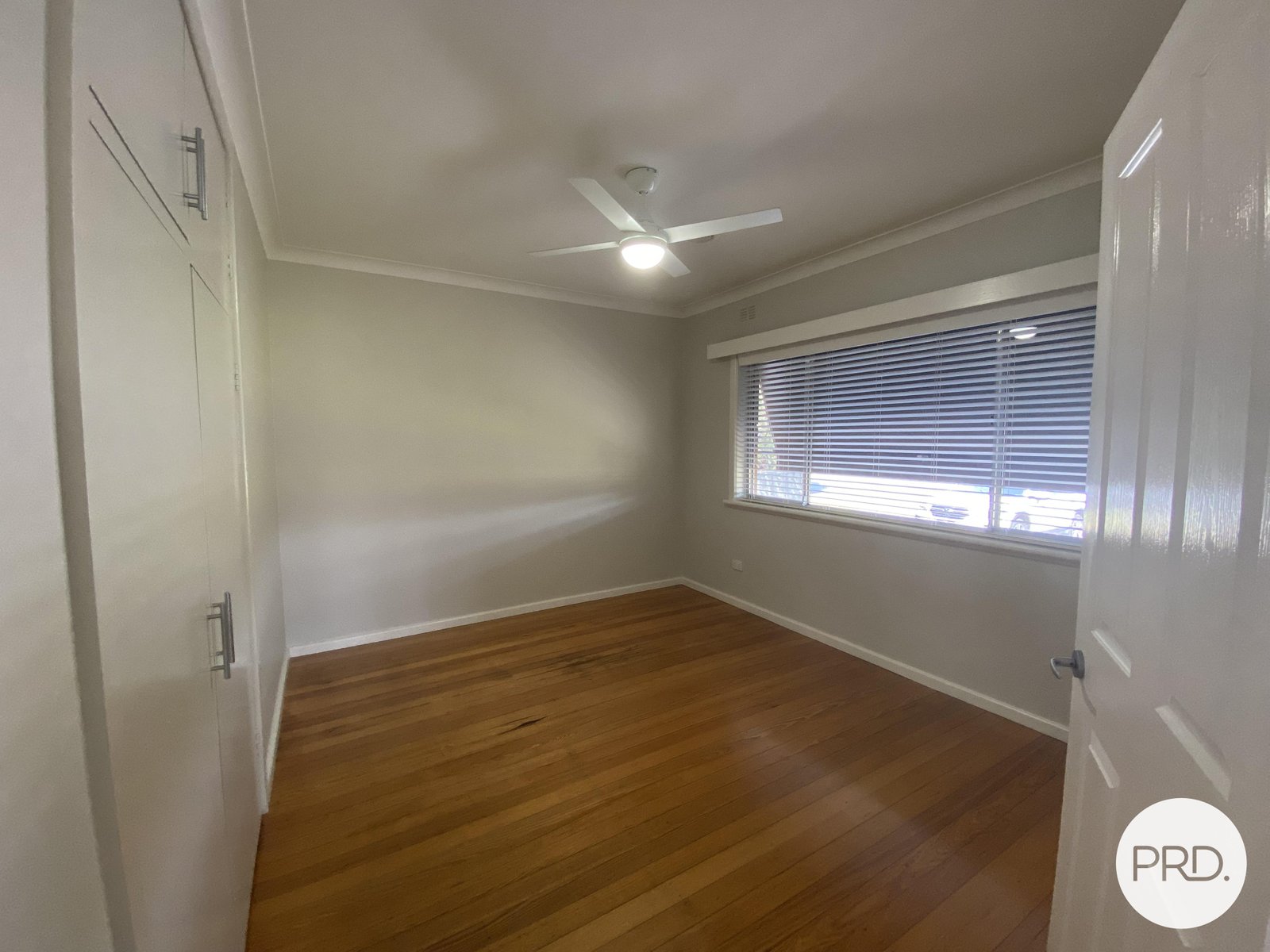 1/654 Short Street EAST ALBURY 8