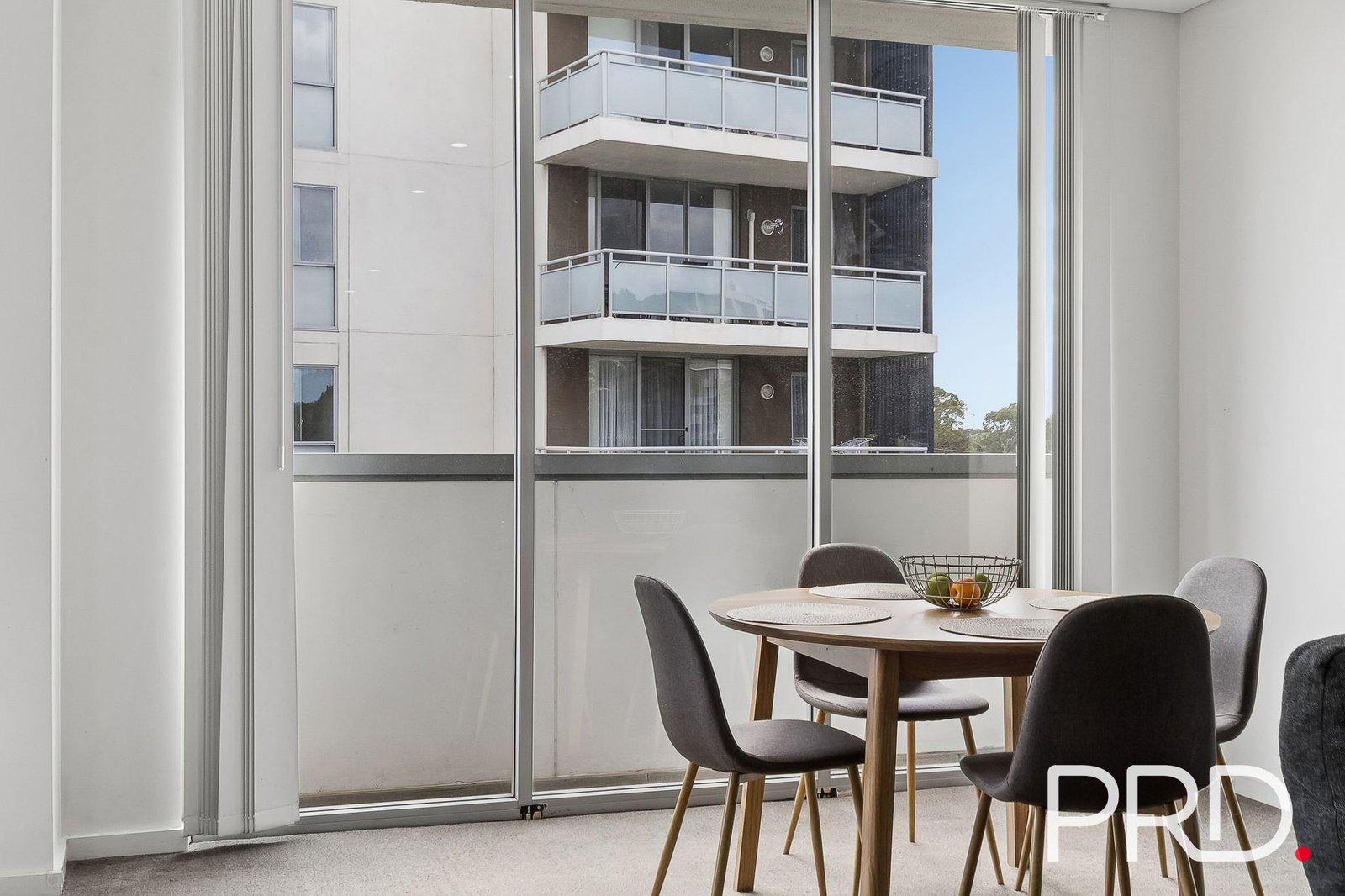 16/57-59 Lachlan Street WARWICK FARM 2