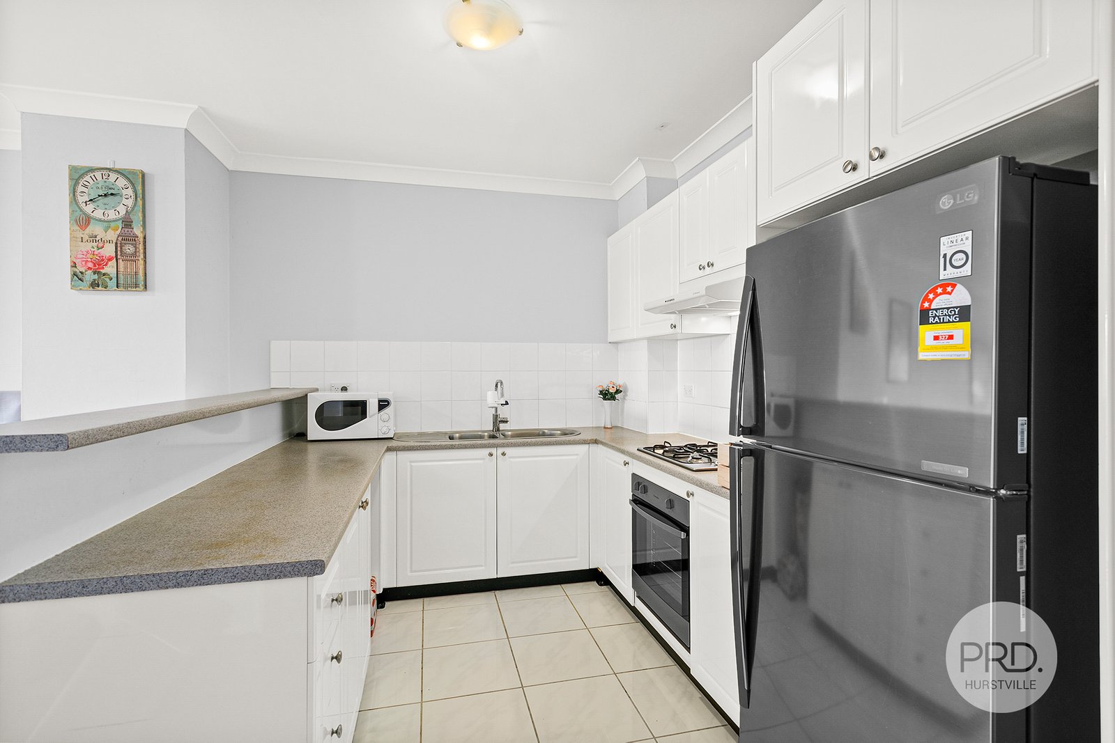 16/6-12 Hudson Street HURSTVILLE 3