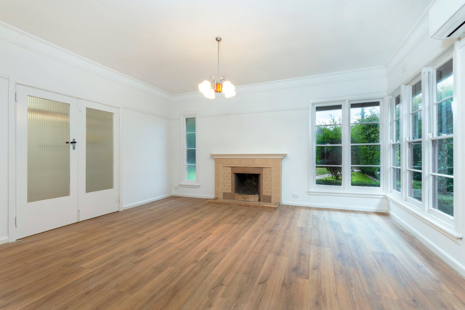 Gallery: 166 Aberdeen Street