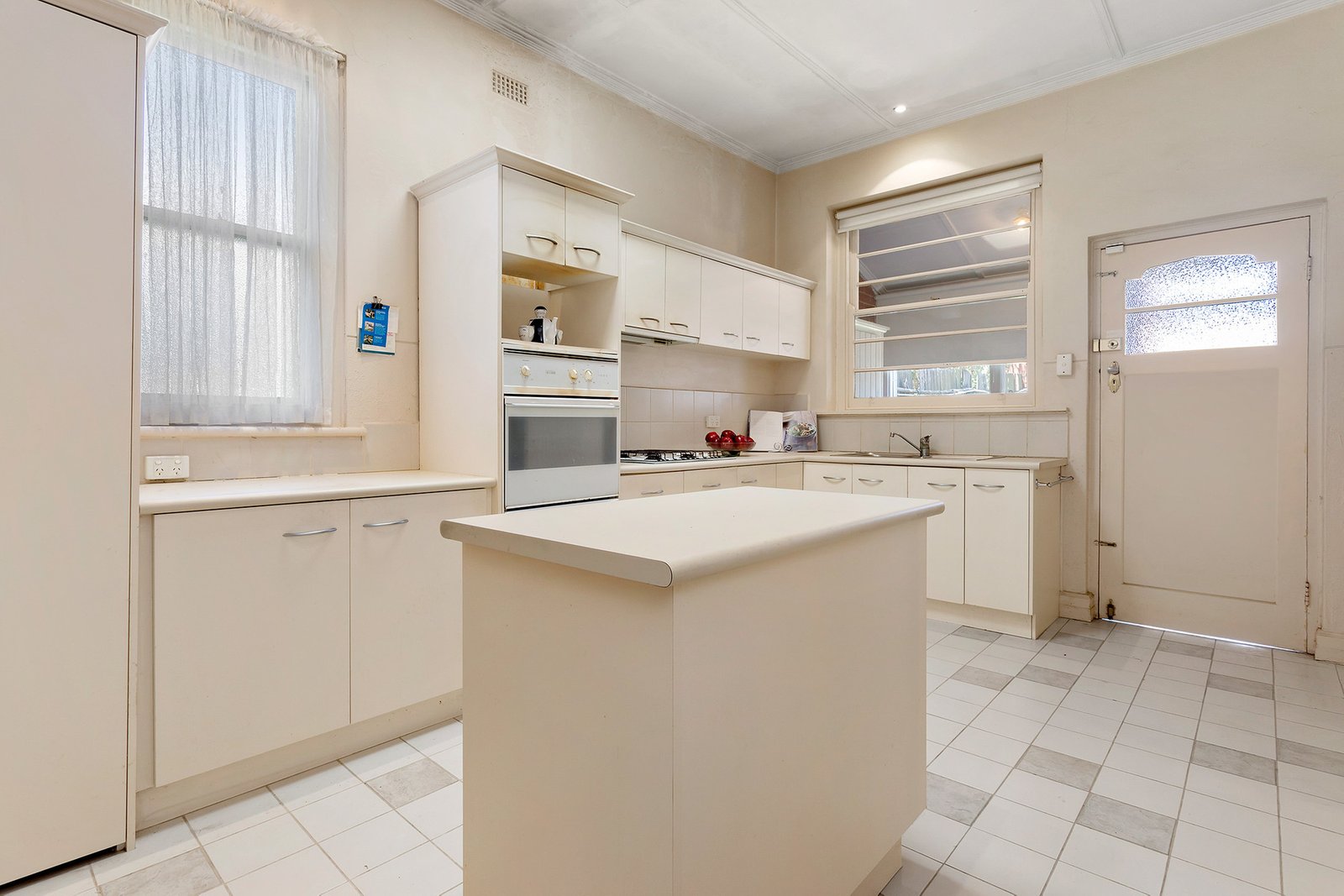 Real Estate and Property in 166 Bambra Road, Caulfield, VIC