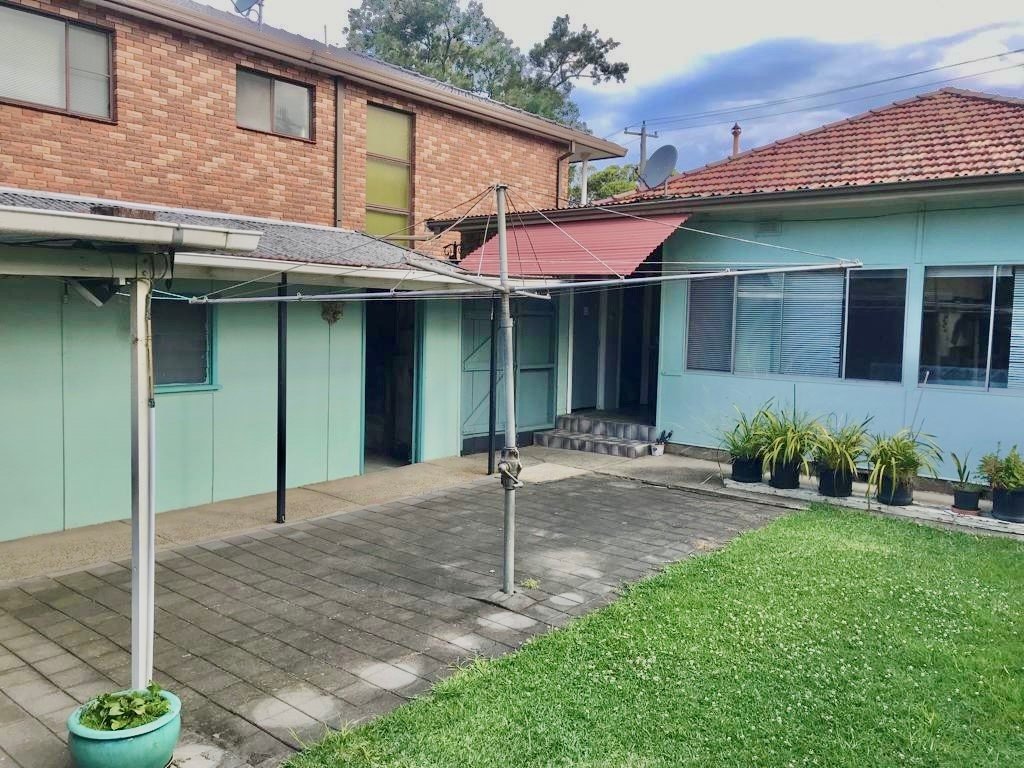 166 Bay Street ROCKDALE 9