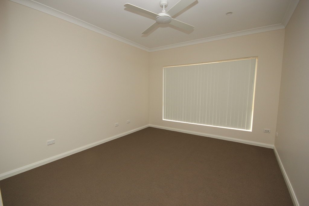 1/66 Bold Street LAURIETON 8