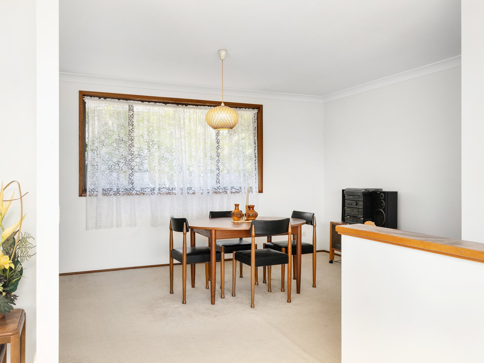 166 Darlington Drive BANORA POINT 5