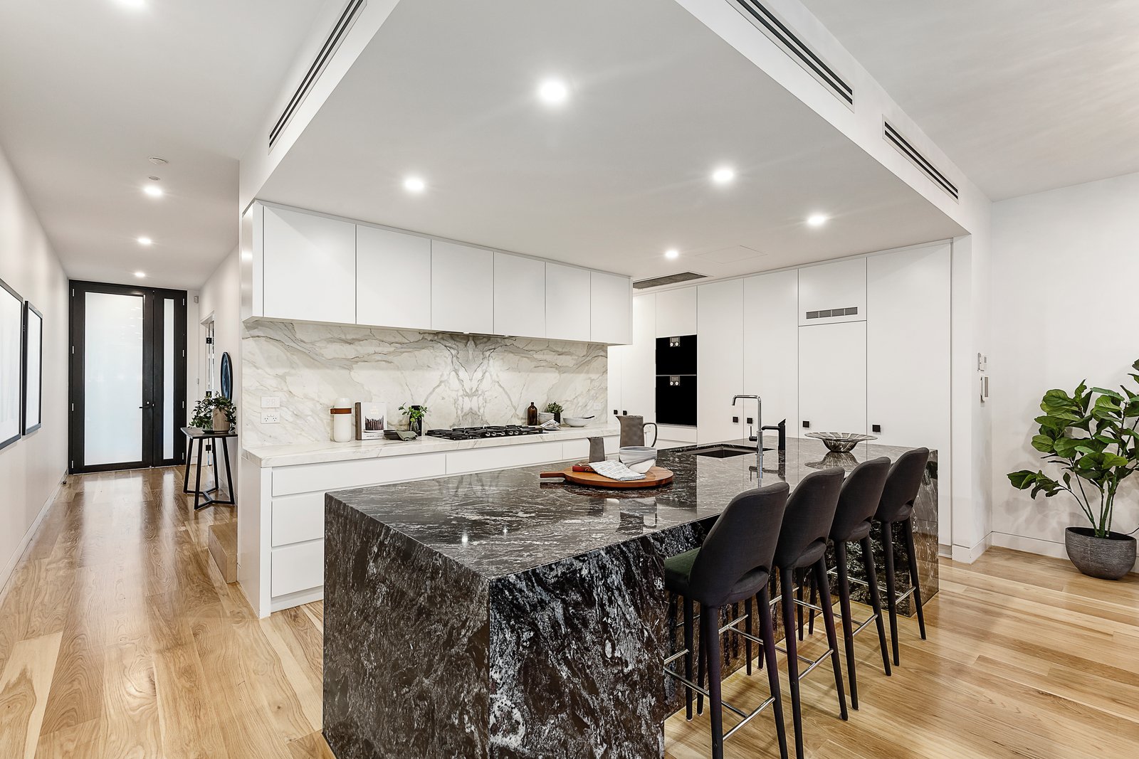 166 Dow Street, Port Melbourne, 3207