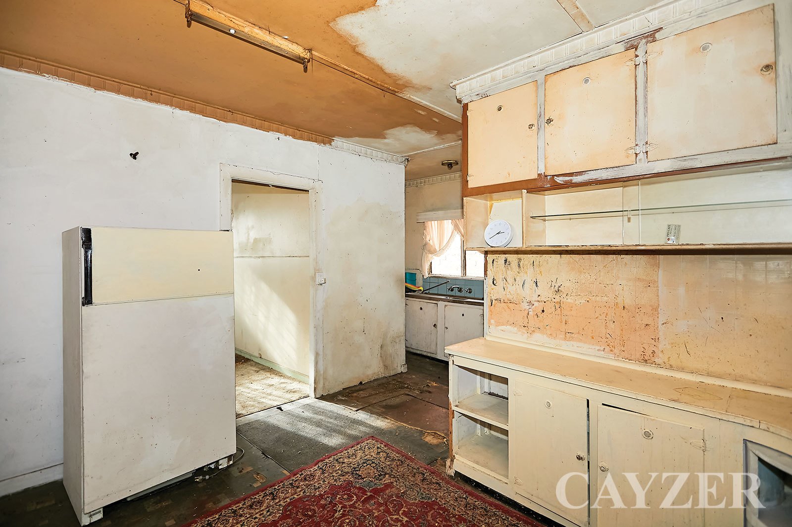 Gallery: 166 Evans Street
