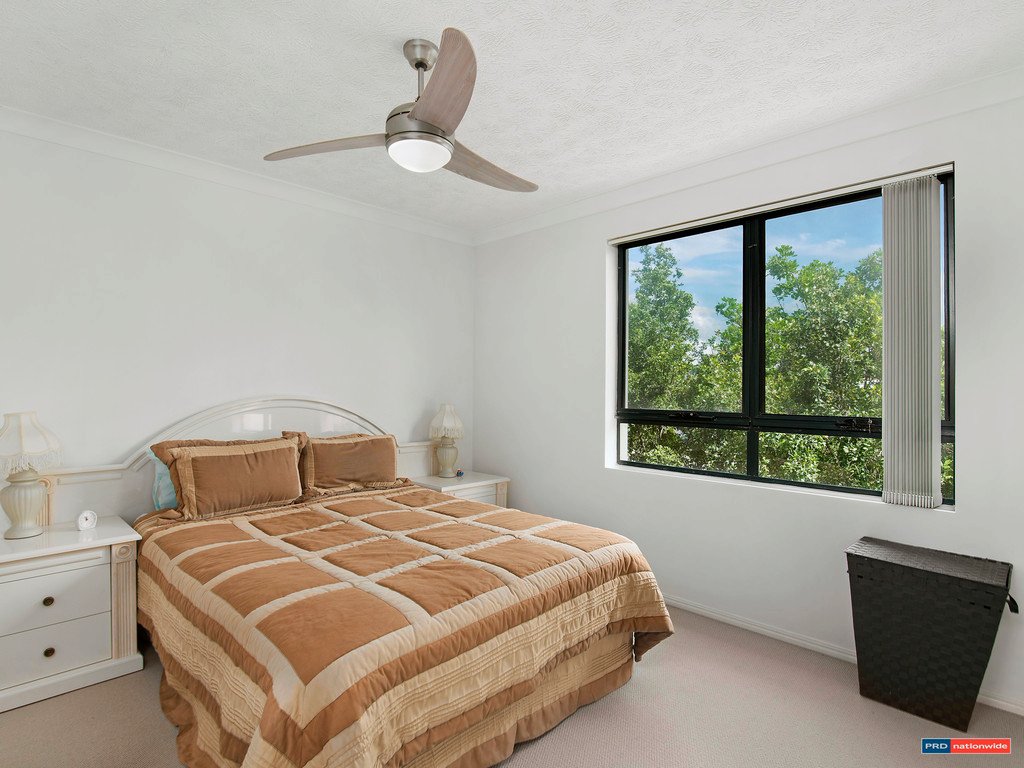 16/6 Fifth Avenue BURLEIGH HEADS 6