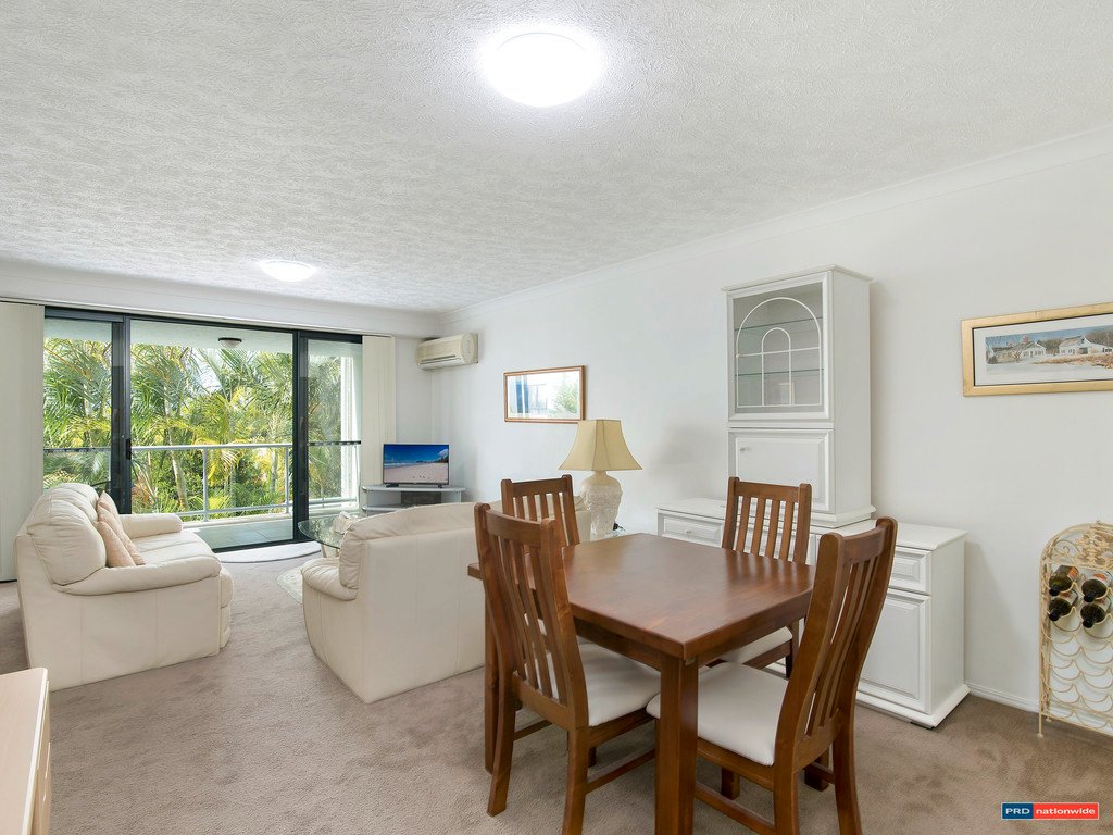 16/6 Fifth Avenue BURLEIGH HEADS 9