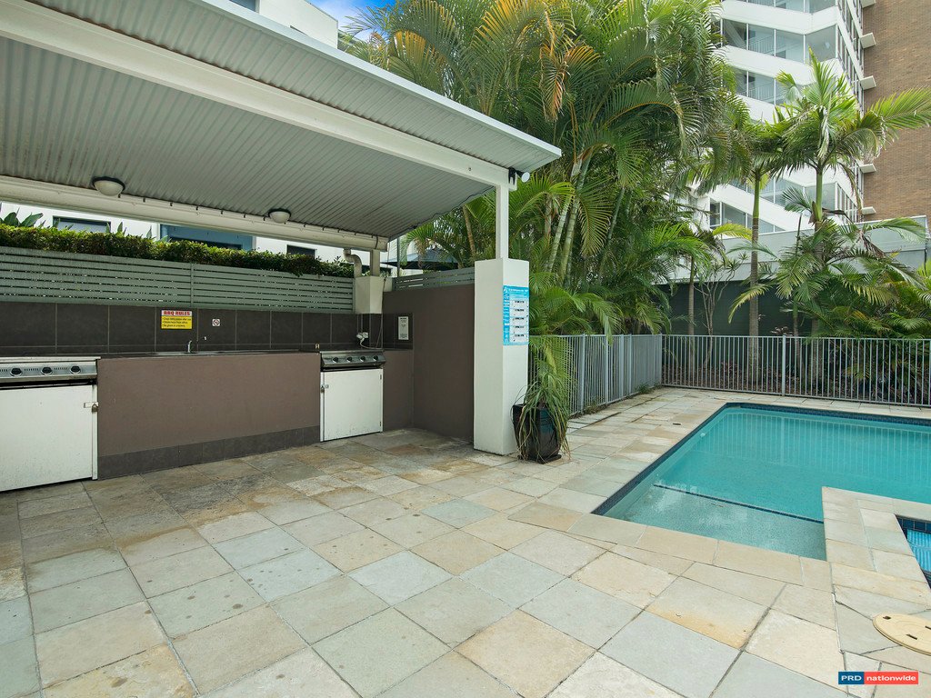 16/6 Fifth Avenue BURLEIGH HEADS 13