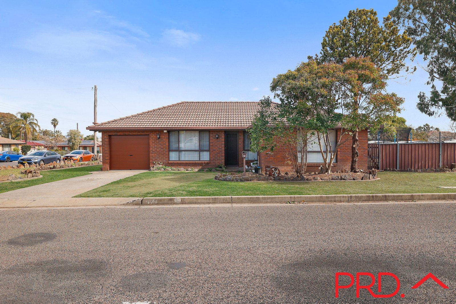 166 Hillvue Road TAMWORTH 1