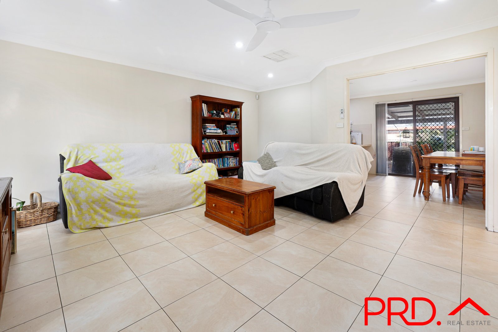 166 Hillvue Road TAMWORTH 2