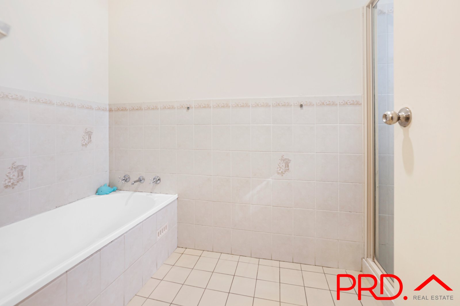 166 Hillvue Road TAMWORTH 11