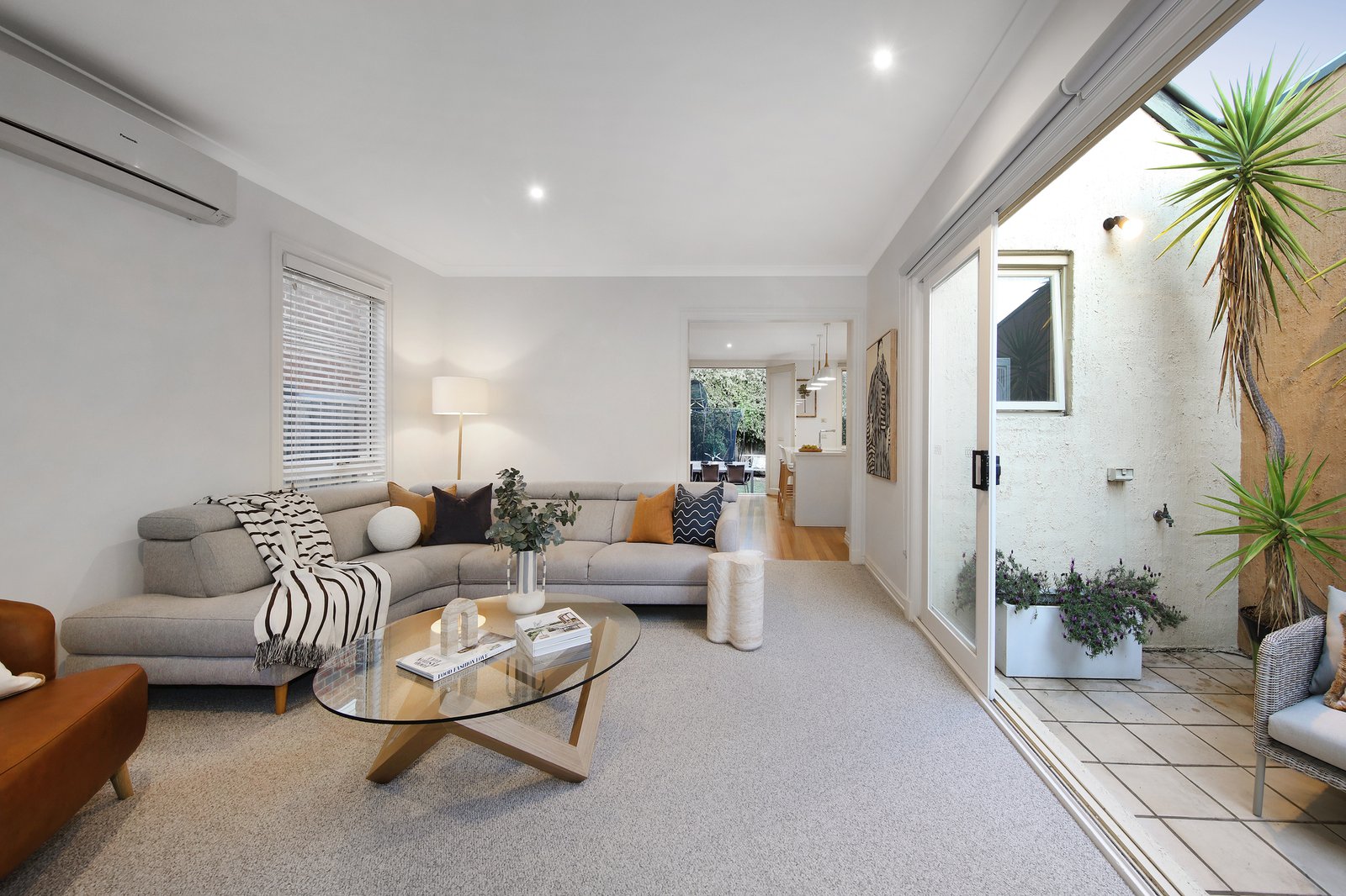 Gallery: 1/66 Jasper Road