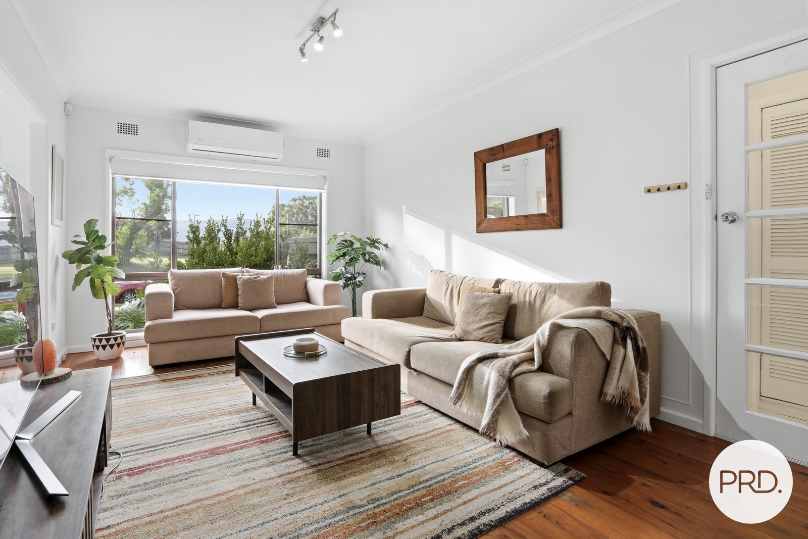 166 Lakelands Drive DAPTO 2