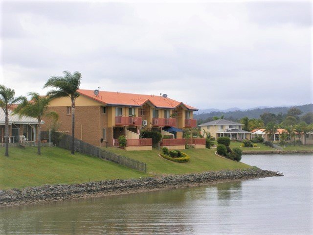 16/6 Lowood Street VARSITY LAKES 2