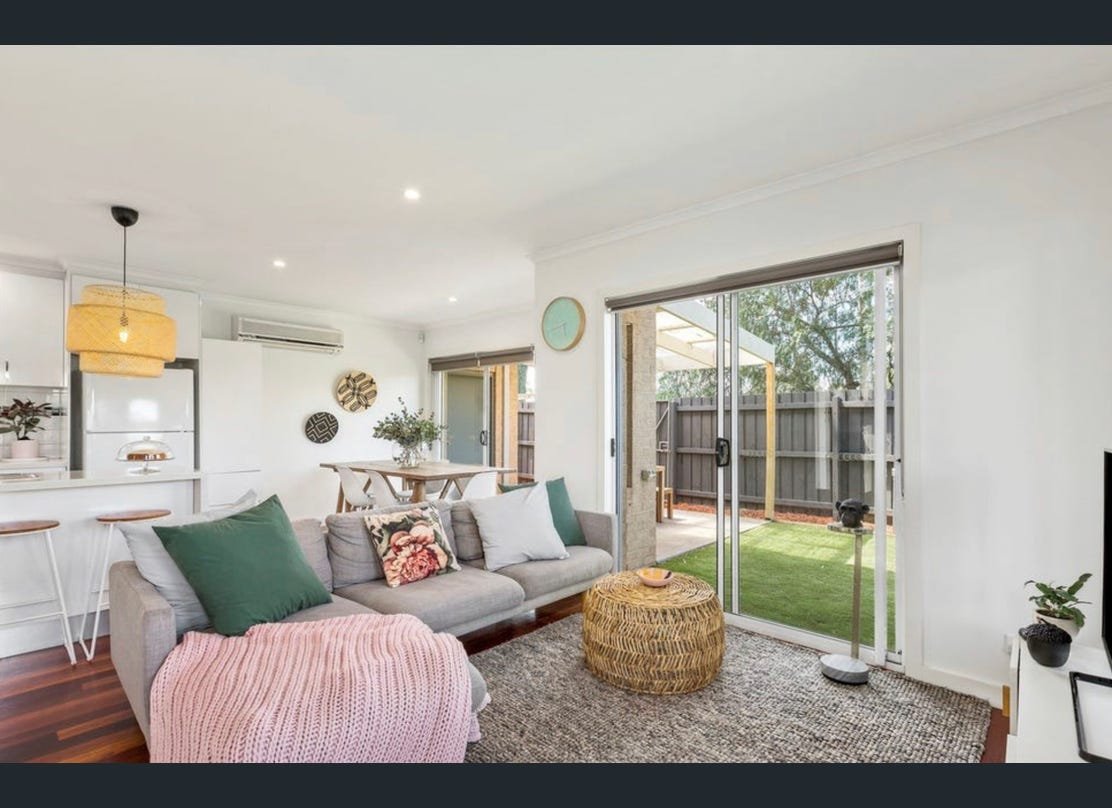 Gallery: 1/66 Primula Avenue