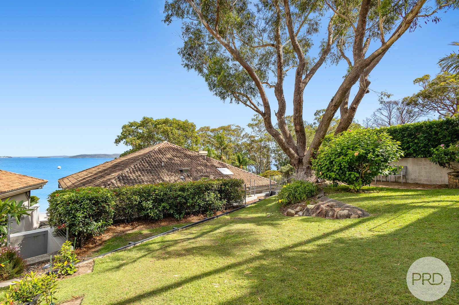 1/66 Thurlow Avenue NELSON BAY 11