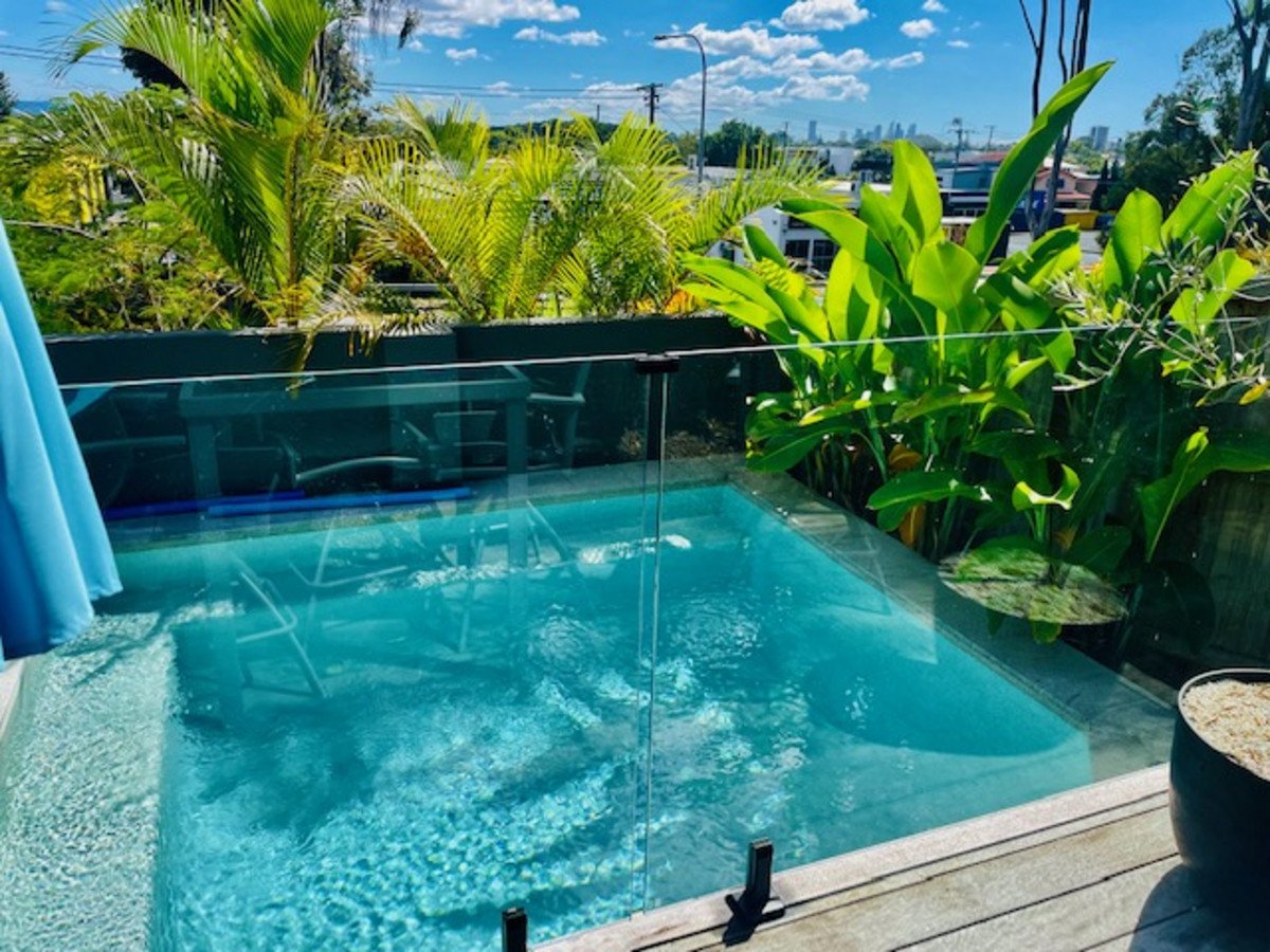 1/66 West Burleigh Road Burleigh Heads 3