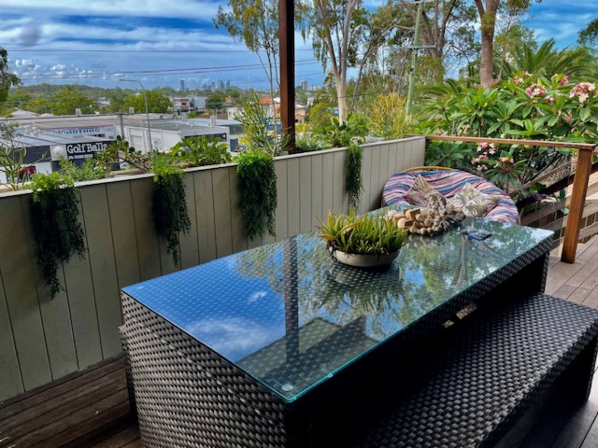 1/66 West Burleigh Road Burleigh Heads 8