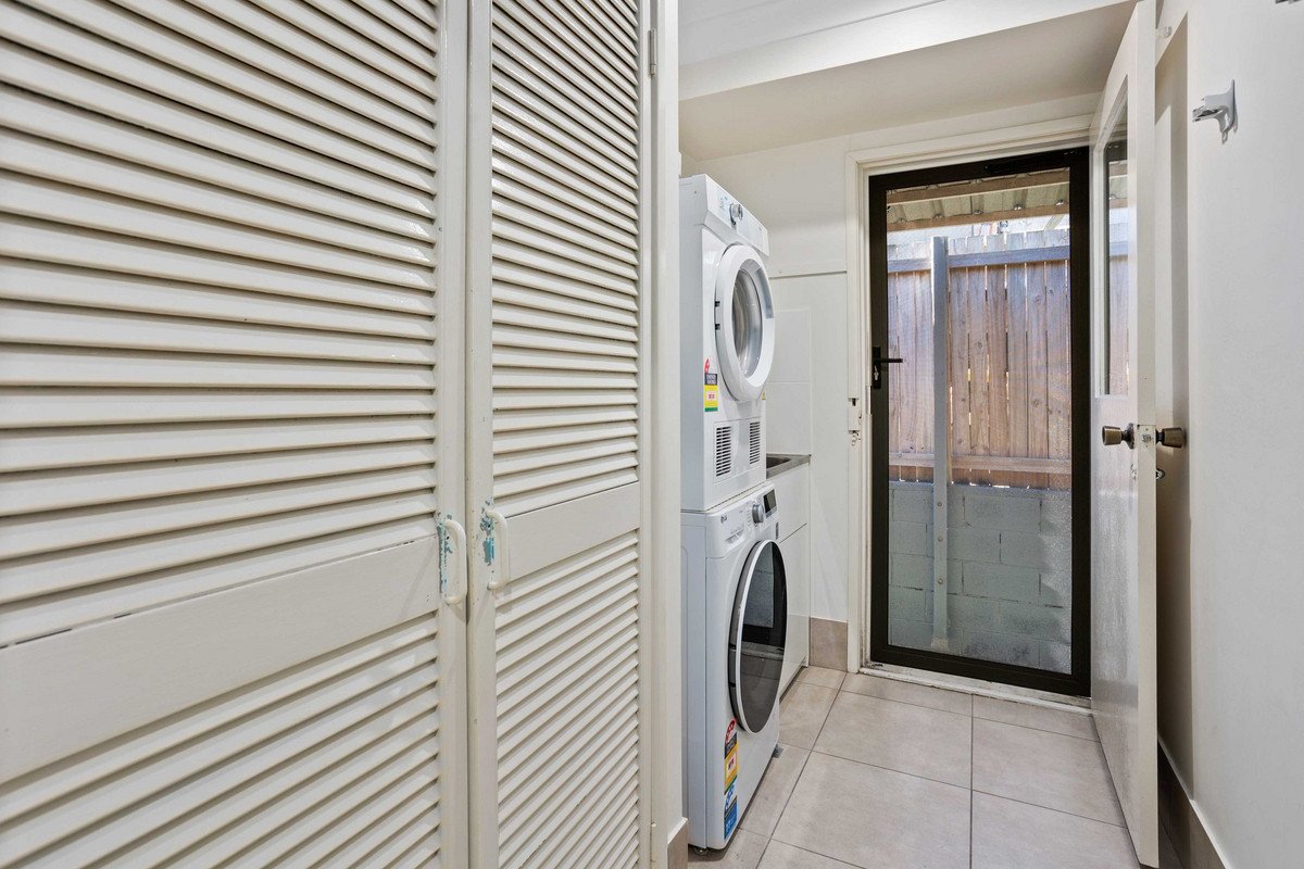 1/66 West Burleigh Road Burleigh Heads 16