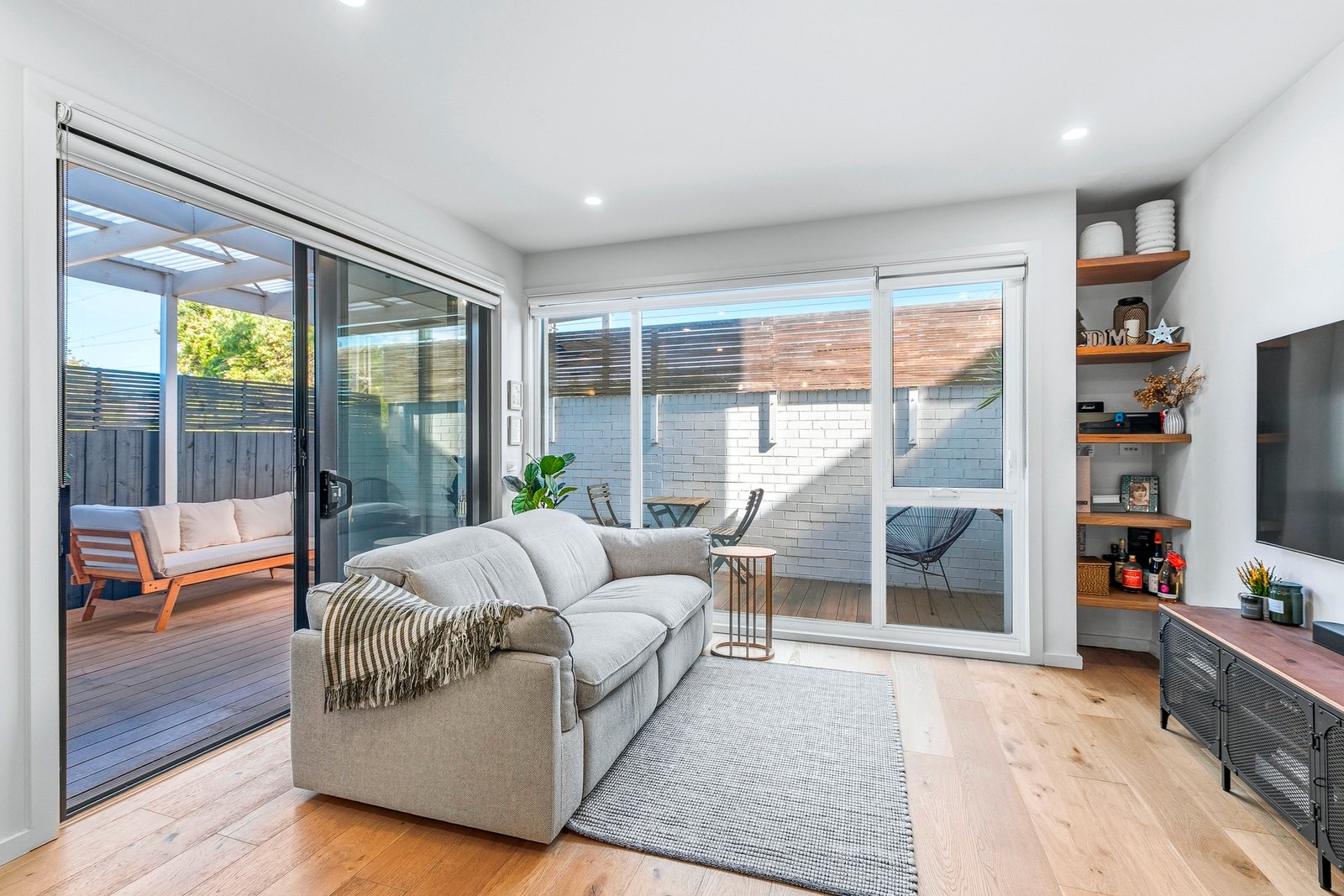 Gallery: 1/66 Wilson Street