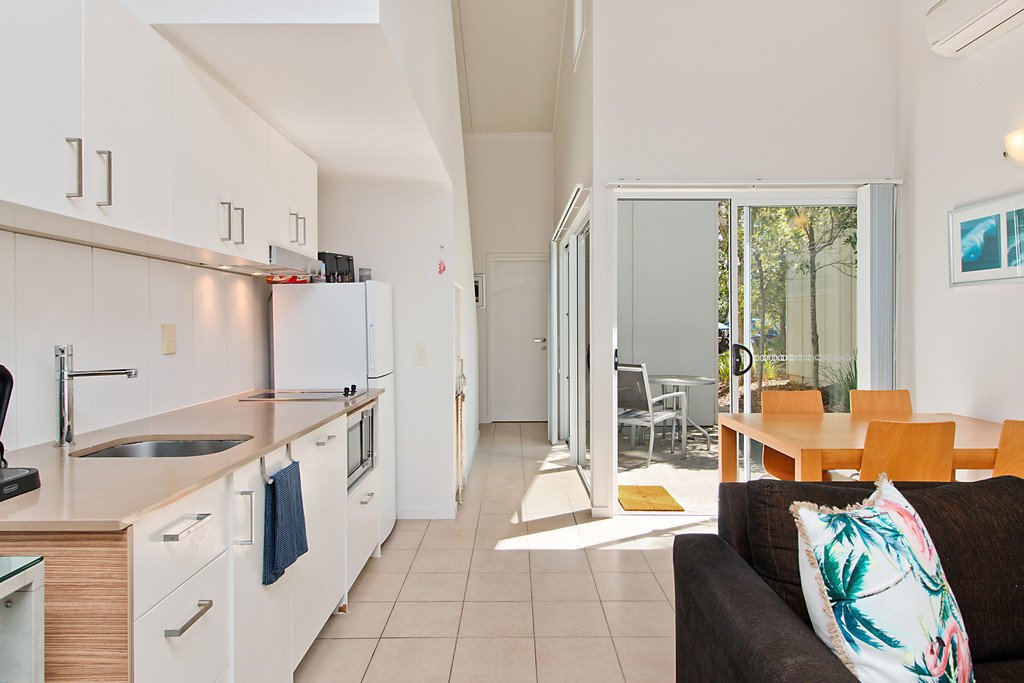 16/603-615 Casuarina Way CASUARINA 4