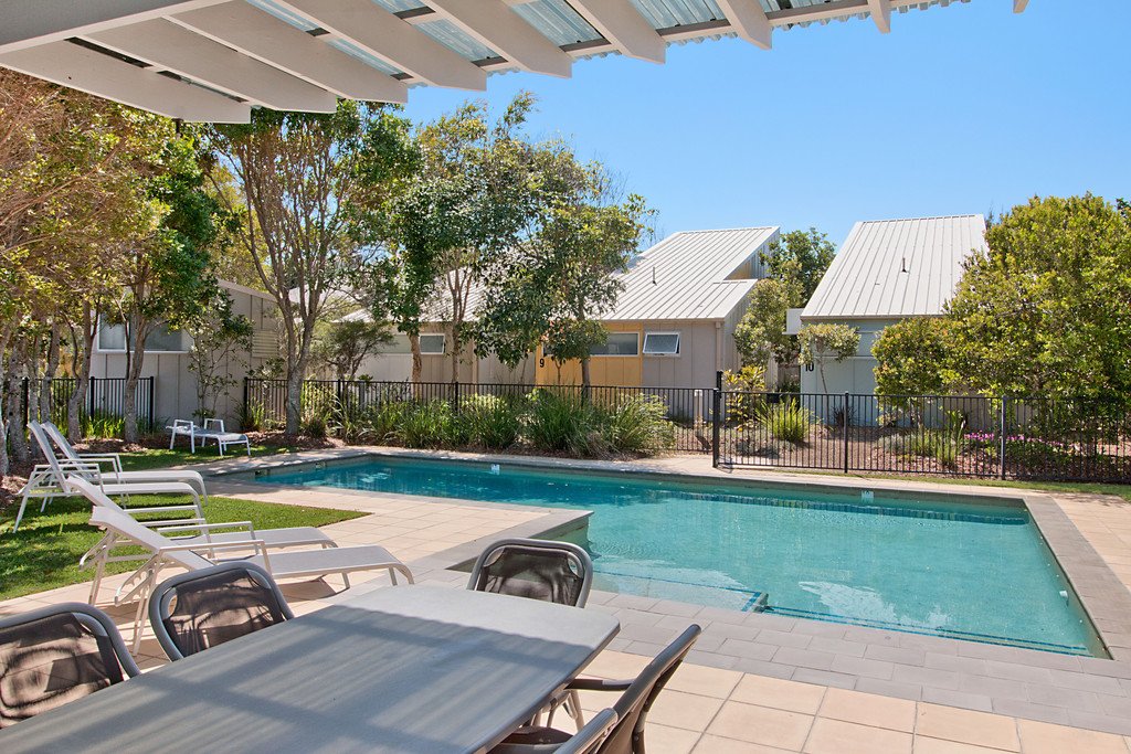 16/603-615 Casuarina Way CASUARINA 8