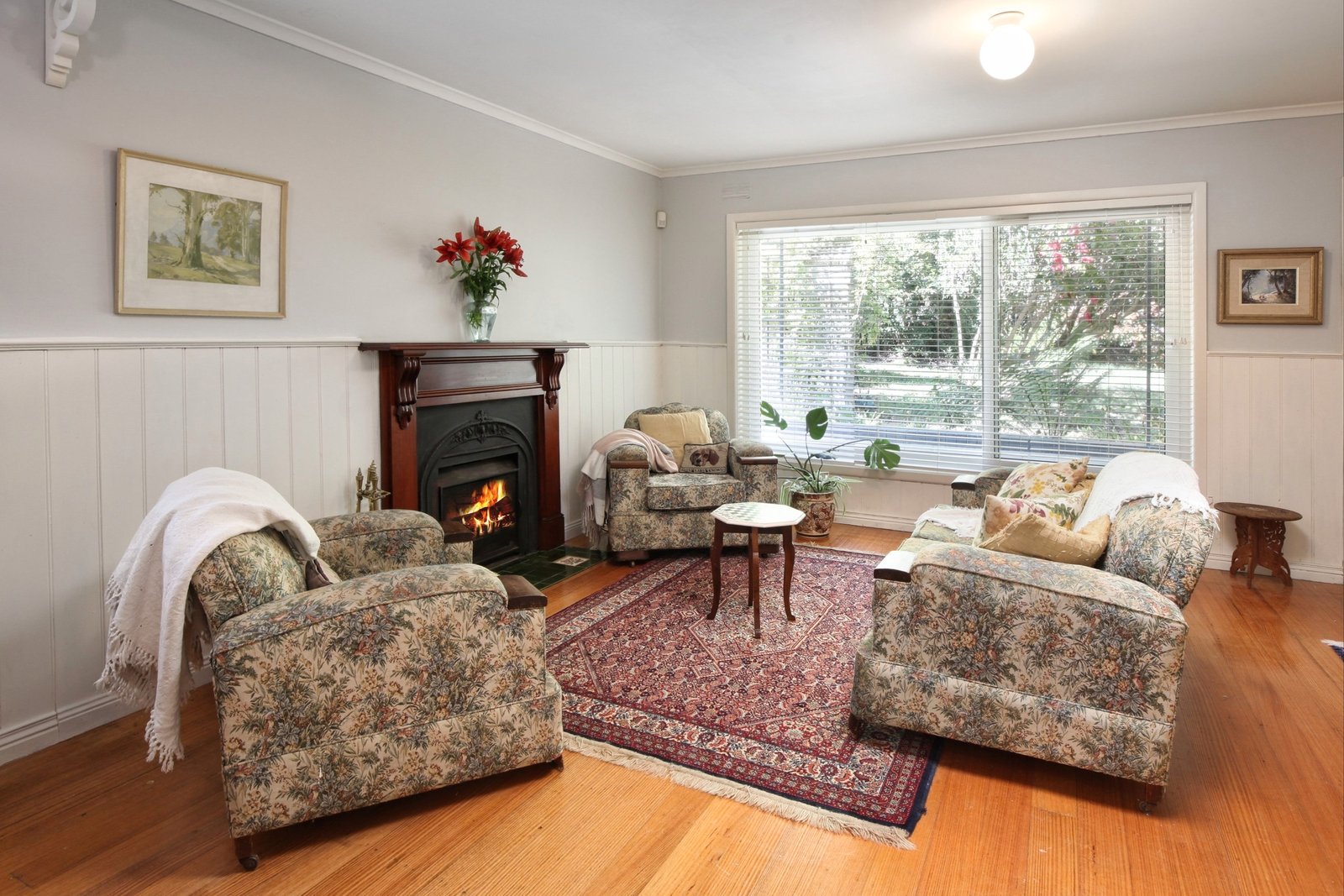 Real Estate and Property in 1666 Mount Macedon Road, Woodend, VIC