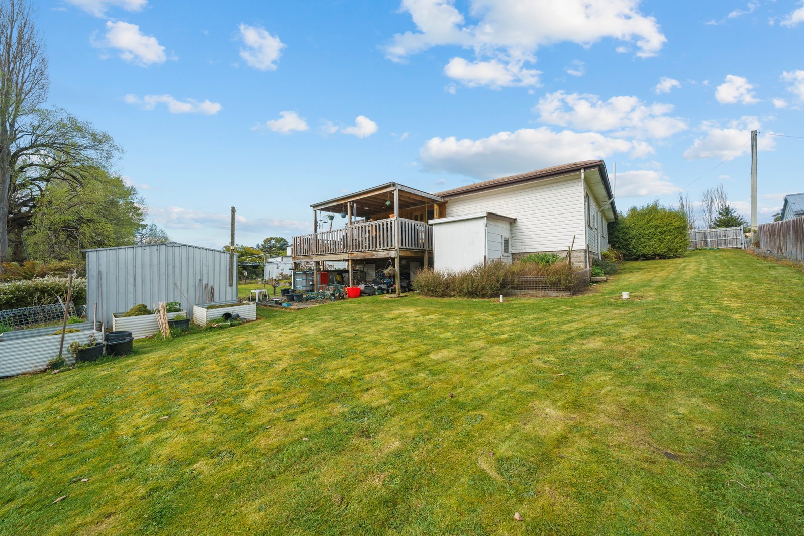 1668 Gordon River Road WESTERWAY 19