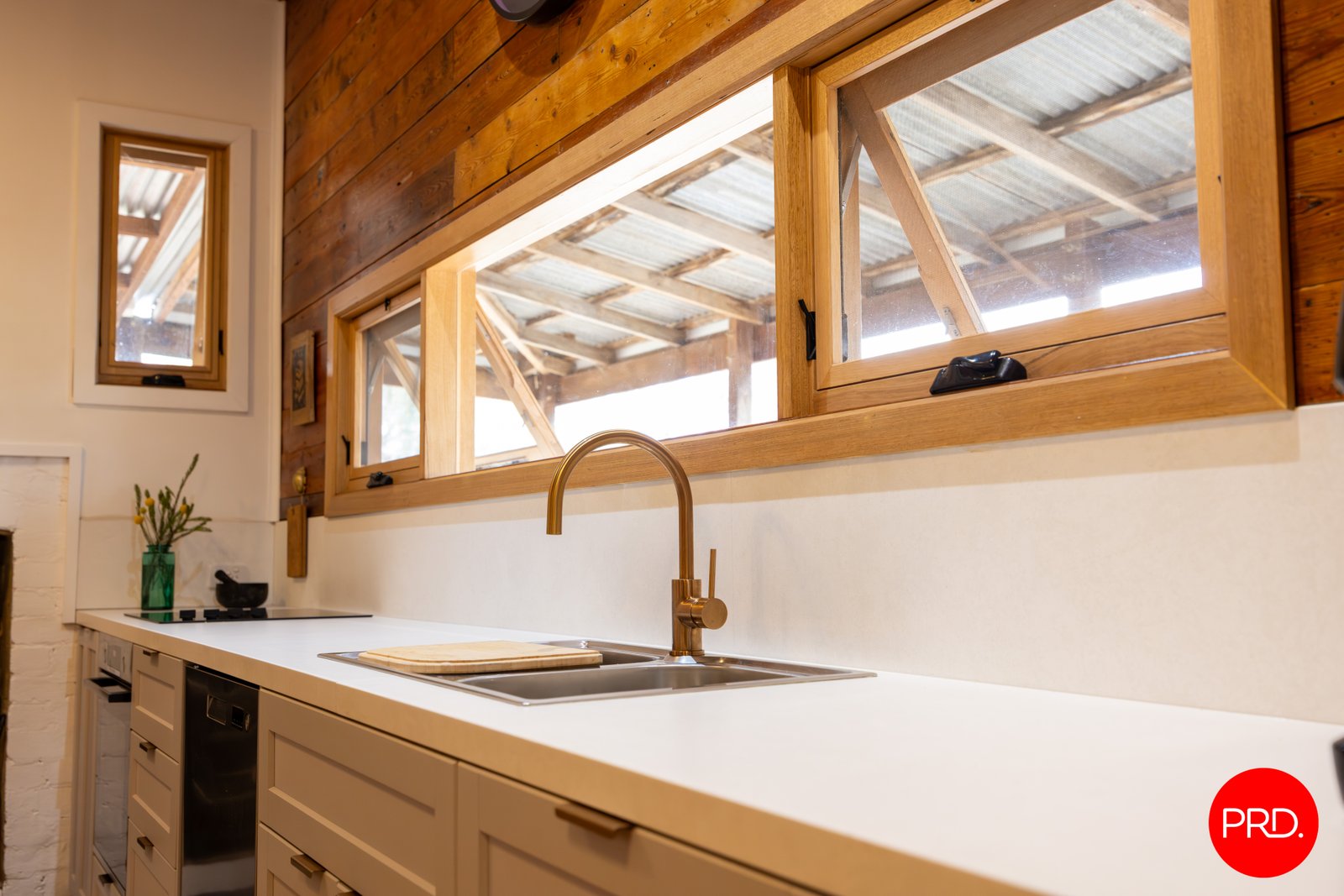 1669 Dingee Road DIGGORA 12