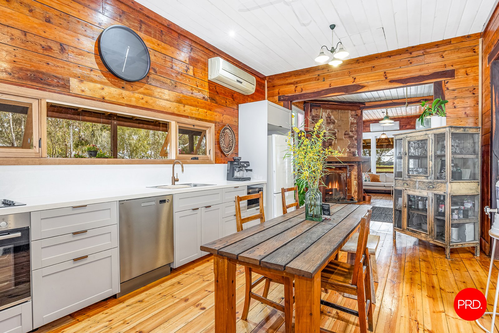 1669 Dingee Road DIGGORA 13