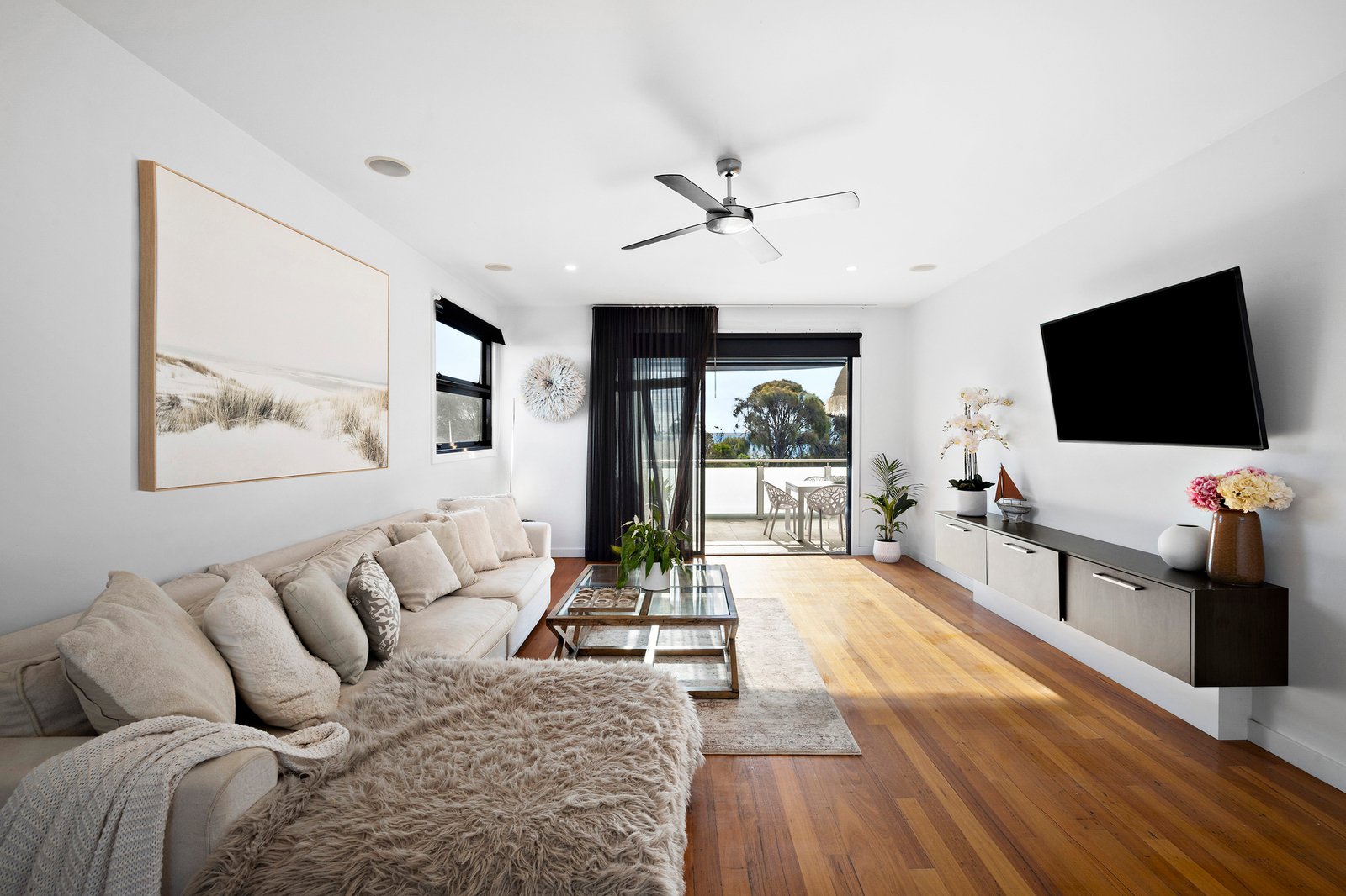 1/669 Esplanade, Mornington, 3931