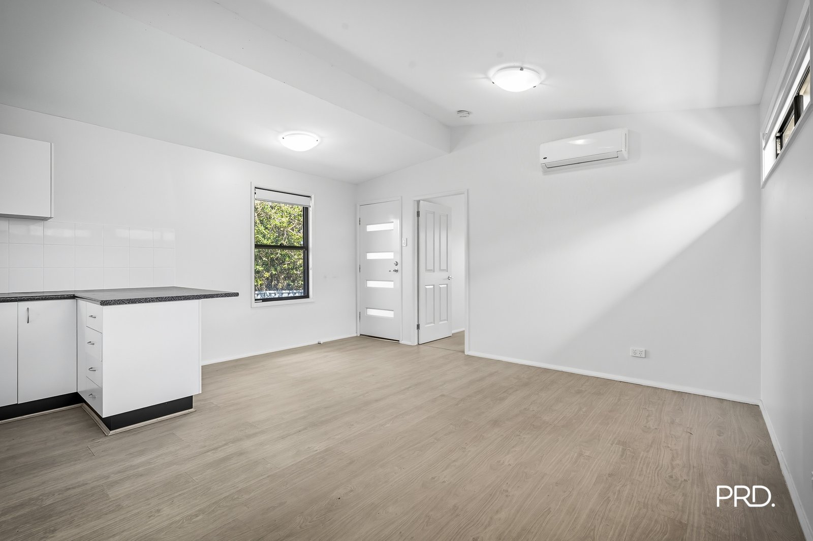 166A Burns Rd  Springwood 3