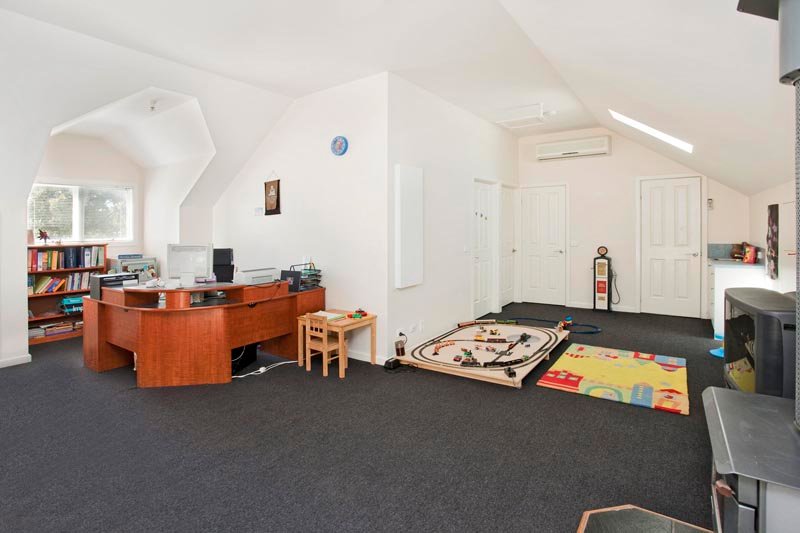 Gallery: 166B Thomas Street