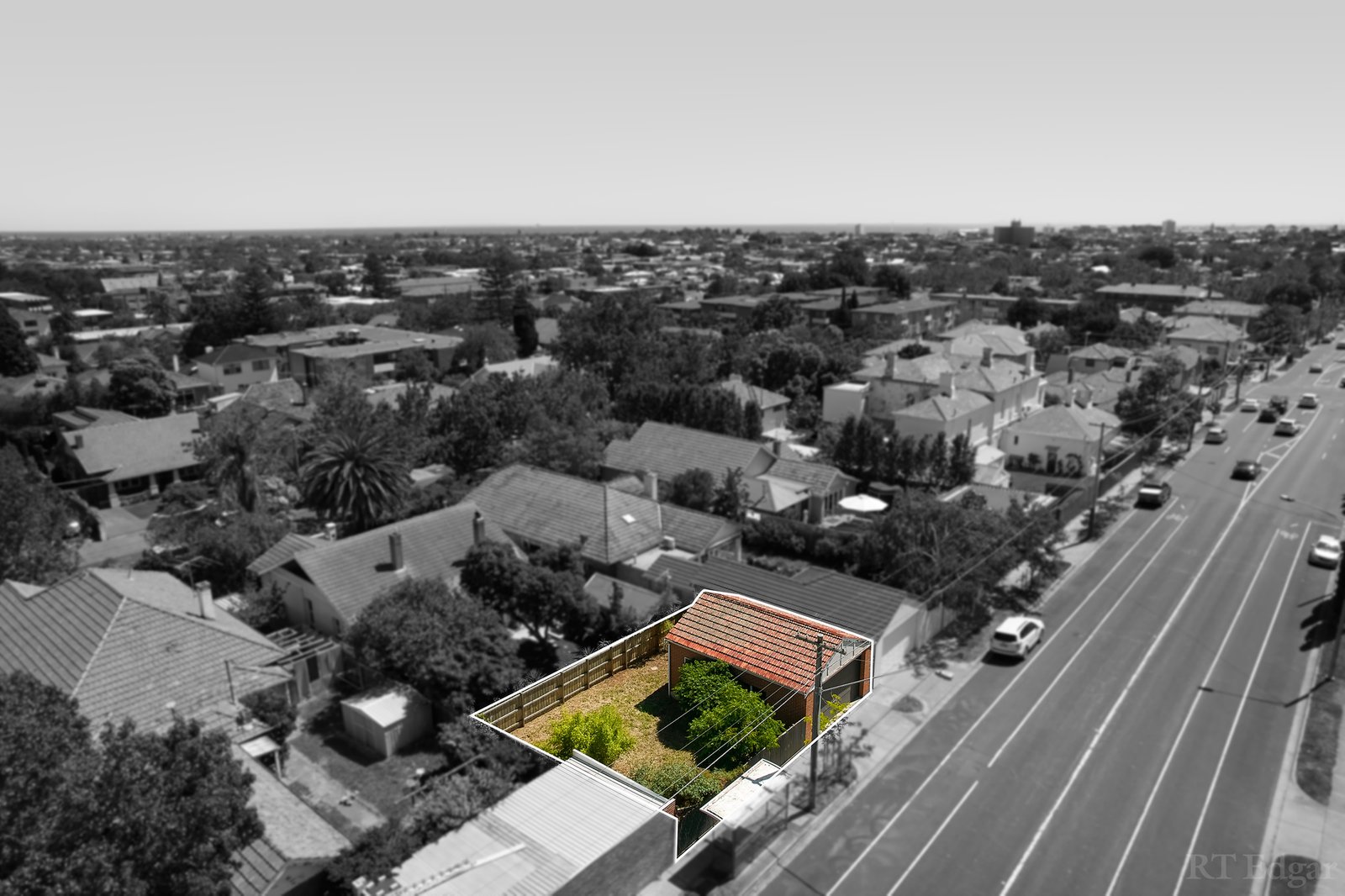 Real Estate and Property in 167 Alma Road, St Kilda East, VIC