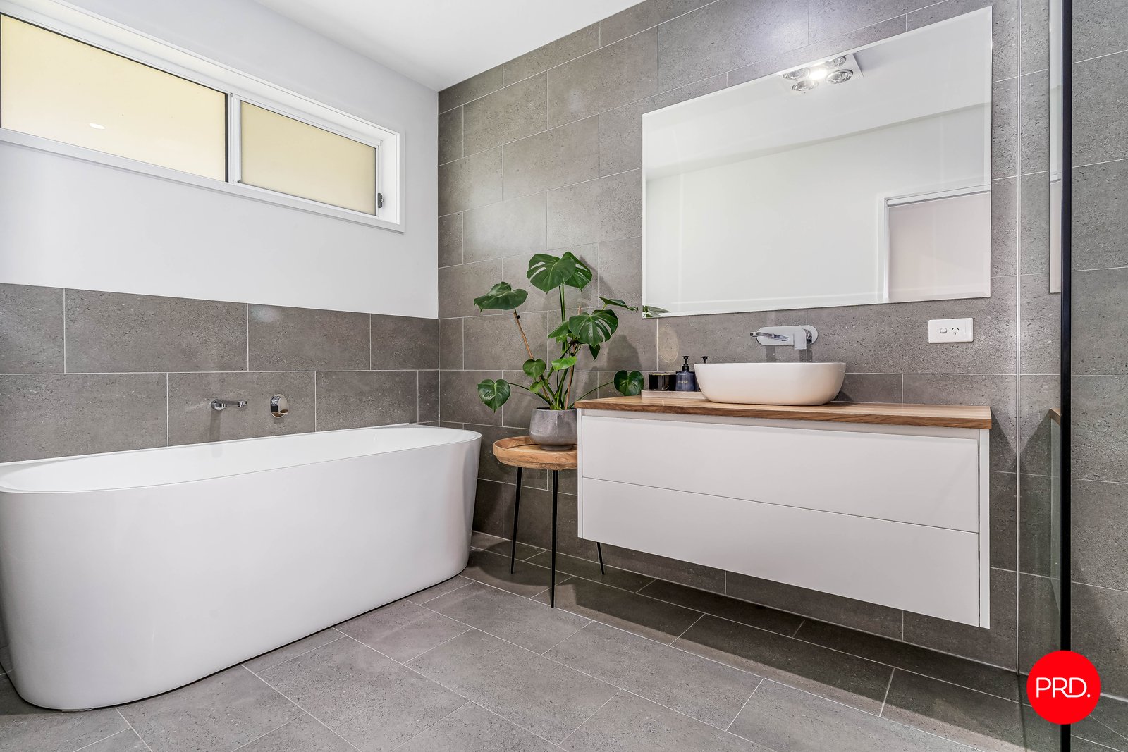 167 Crusoe Road KANGAROO FLAT 14