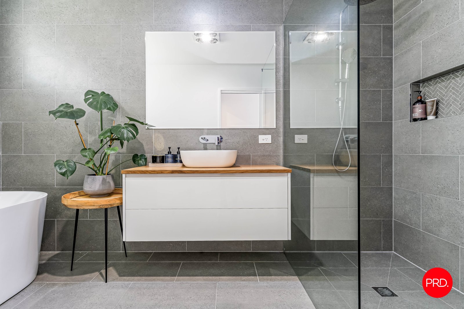 167 Crusoe Road KANGAROO FLAT 15