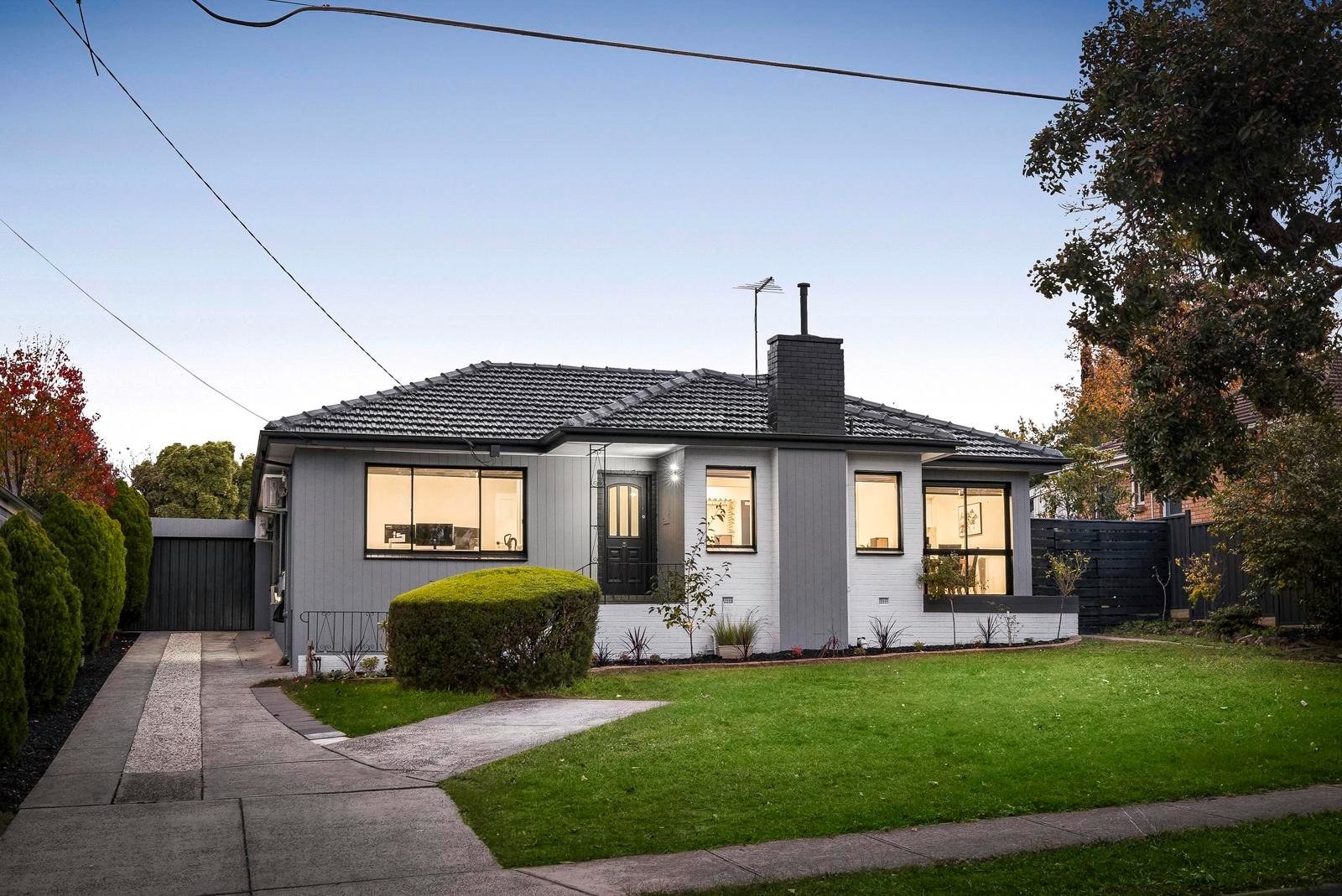 167 Mountain View Parade, Rosanna VIC 3084