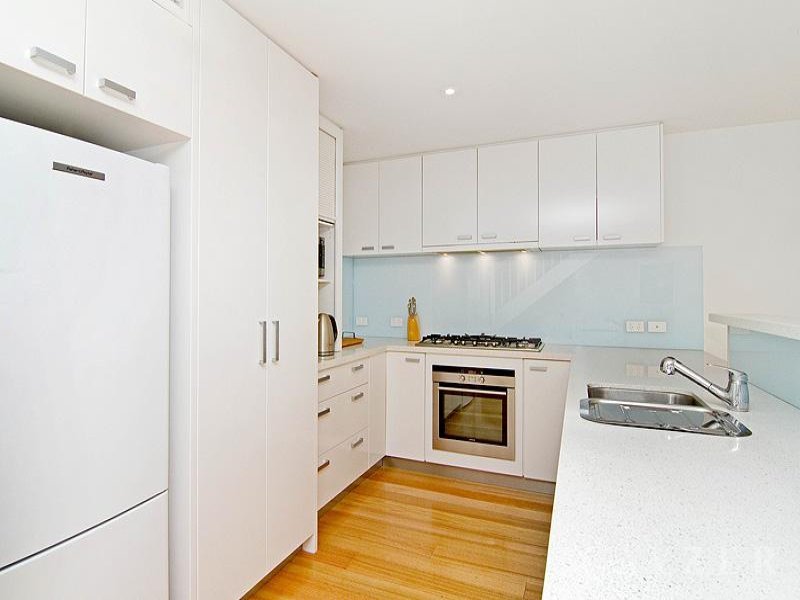Gallery: 167 Neville Street