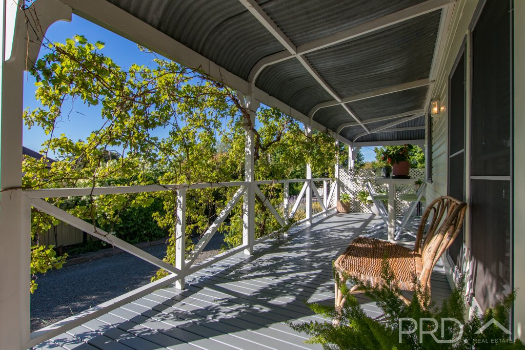 167 Simpson Street TUMUT 22