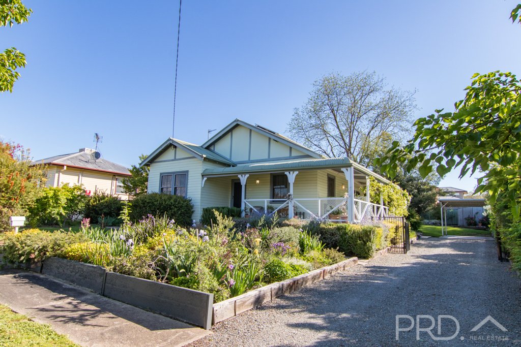 167 Simpson Street TUMUT 23