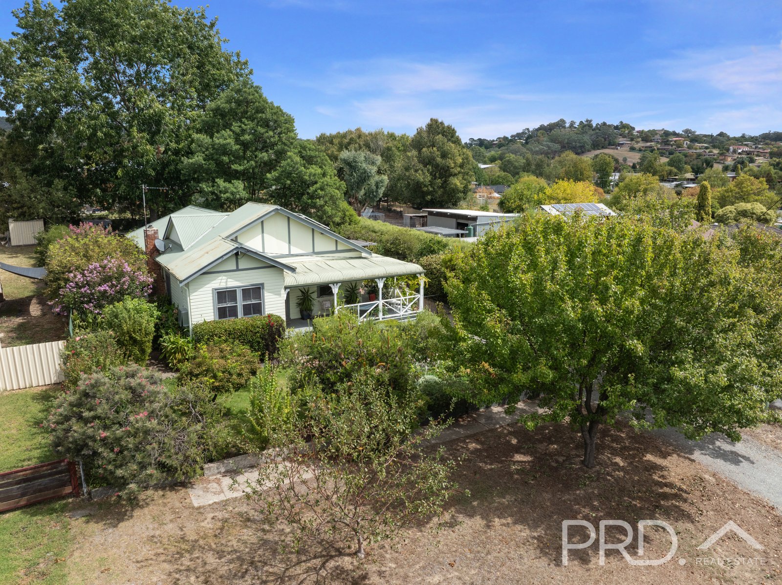 167 Simpson Street TUMUT 23