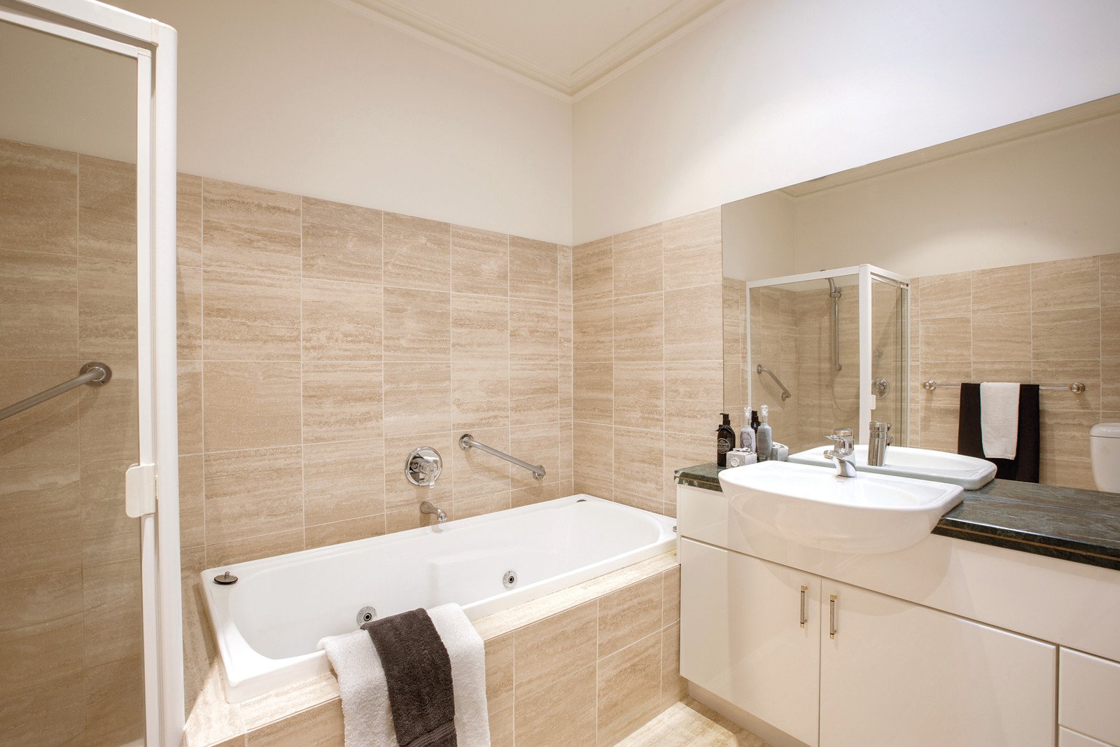 1/67 Wattle Road, Hawthorn, VIC