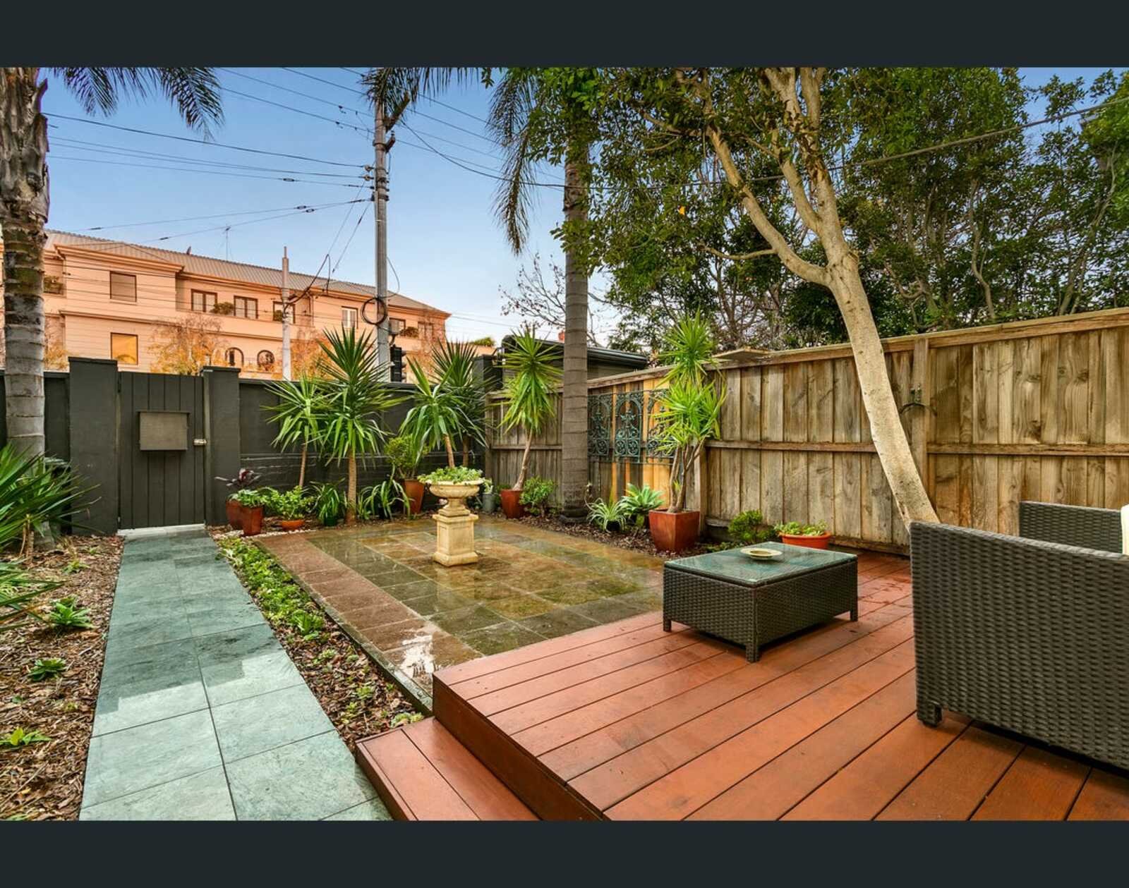 1/674 Toorak Road