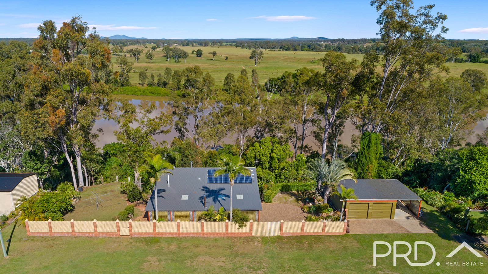 168-170 Gayndah Road MARYBOROUGH WEST 2