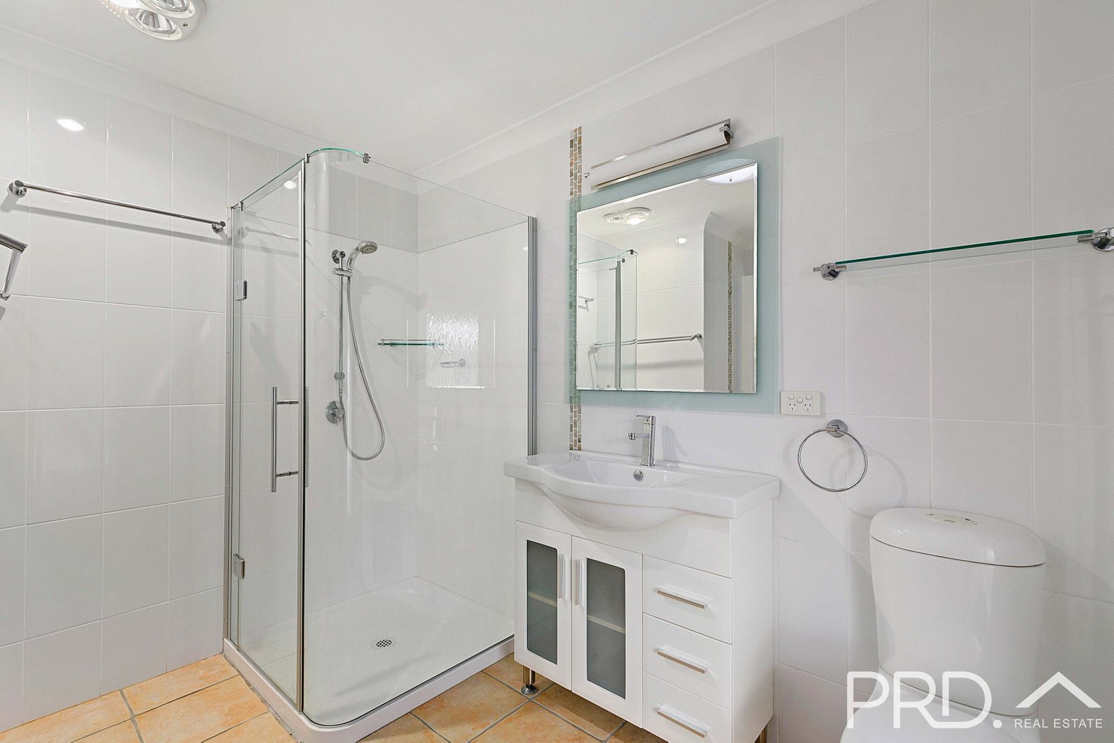 168-170 Gayndah Road MARYBOROUGH WEST 17