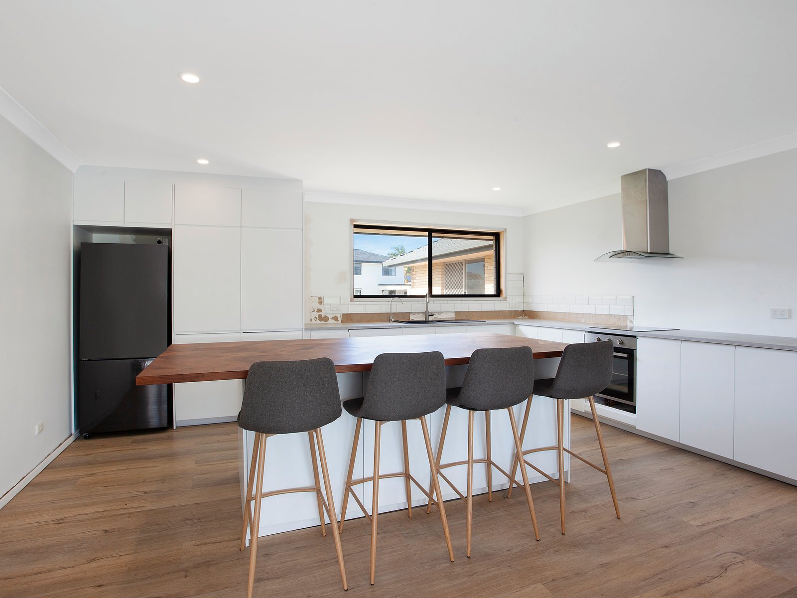 168 Acanthus Avenue BURLEIGH WATERS 7